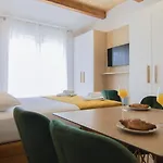 Palloma Daire *